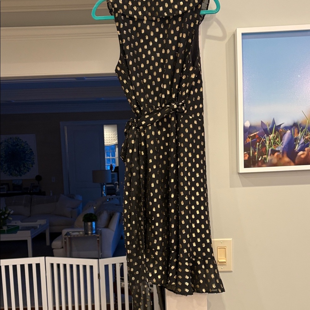Donna Morgan gold and black wrap dress - Picture 3 of 4
